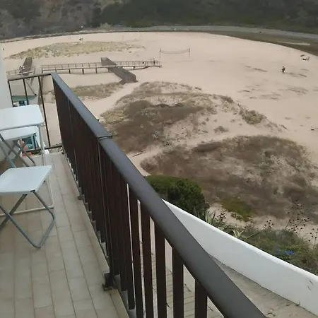 One Bedroom Property With Wifi At *